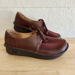 ALEGRIA BROWN LEATHER/FABRIC WOMEN'S LACE-UP SHOES SIZE 42 DAN-656